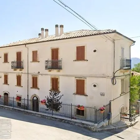 Il Mandorlo * Gagliano Aterno